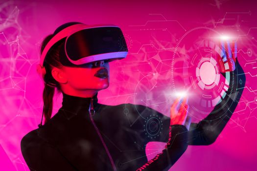 2025 Data Visualization Trends: Real-Time Insights & Immersive Tech